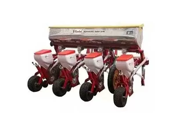 Khedut Pneumatic Seed Drill Fertilizer Drill