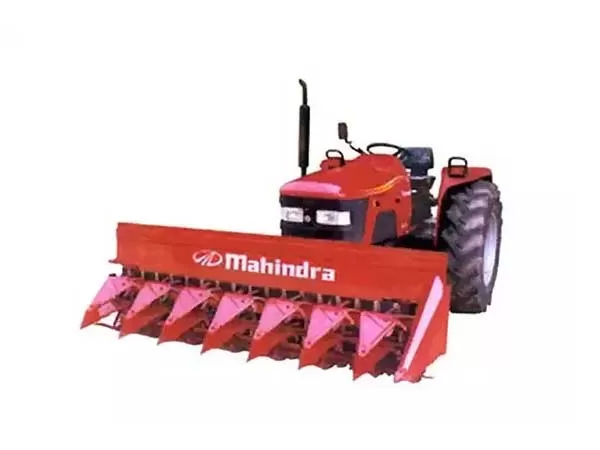 Mahindra Vertical Conveyar