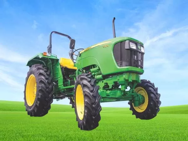John Deere 5105 4WD