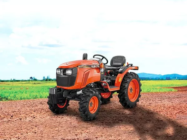Kubota Neostar B2441 4WD