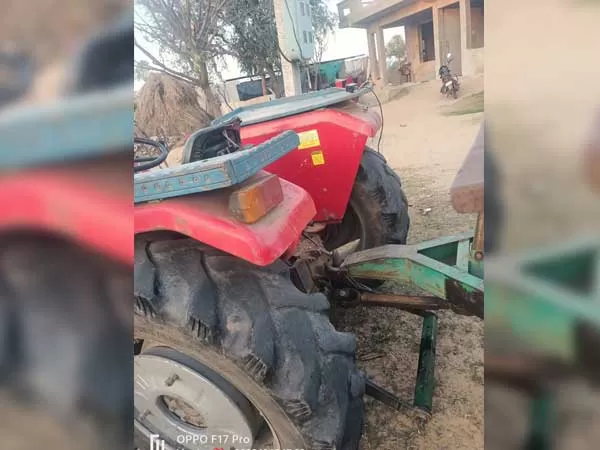 Tafe (Massey) Massey Ferguson 241 DI