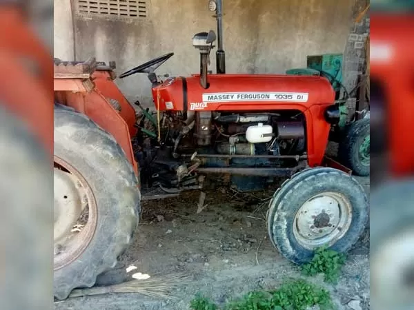 Massey Ferguson 1035 DI