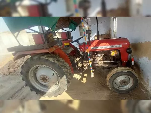 Tafe (Massey) Massey Ferguson 1035 DI