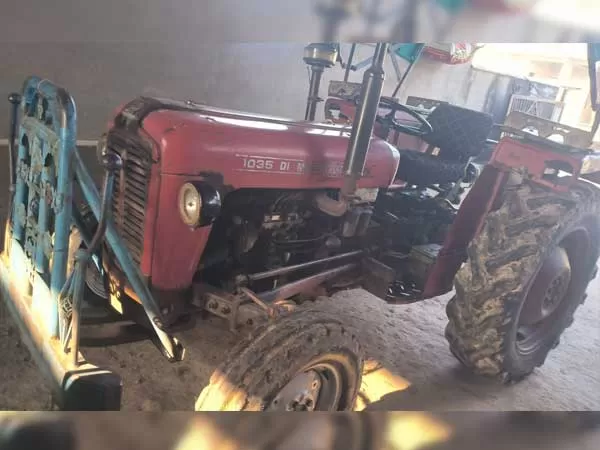 Tafe (Massey) Massey Ferguson 1035 DI