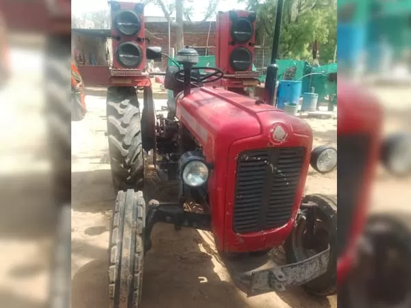 Tafe (Massey) Massey Ferguson 1035 DI