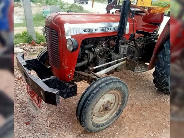 Tafe (Massey) Massey Ferguson 1035 DI