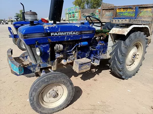 Farmtrac Champion 39