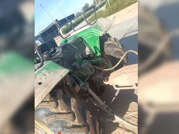 John Deere John Deere 5038 D