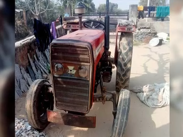 Tafe (Massey) Massey Ferguson 1035 DI