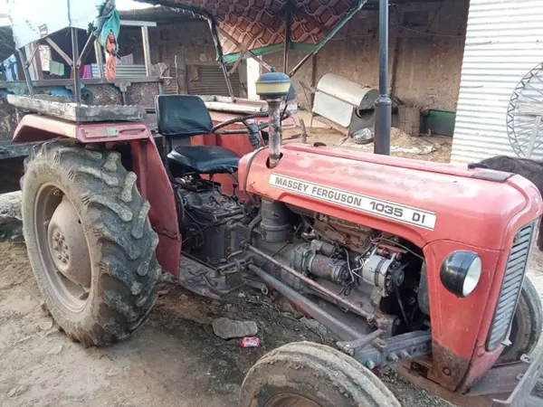 Tafe (Massey) Massey Ferguson 1035 DI
