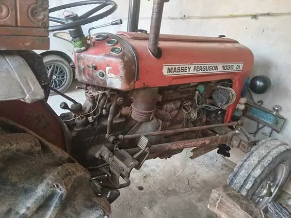 Tafe (Massey) Massey Ferguson 1035 DI