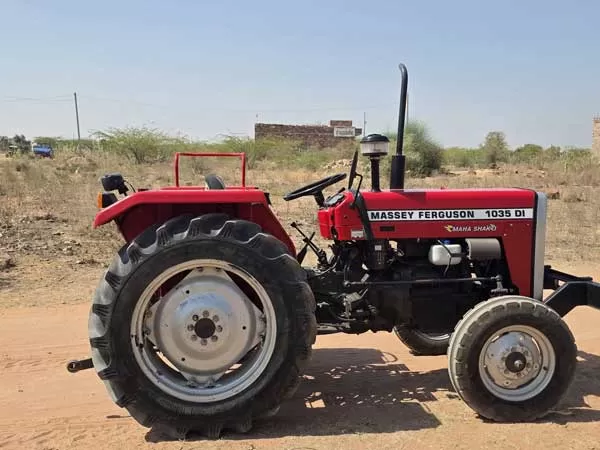Massey Ferguson 1035 DI MAHA SHAKTI