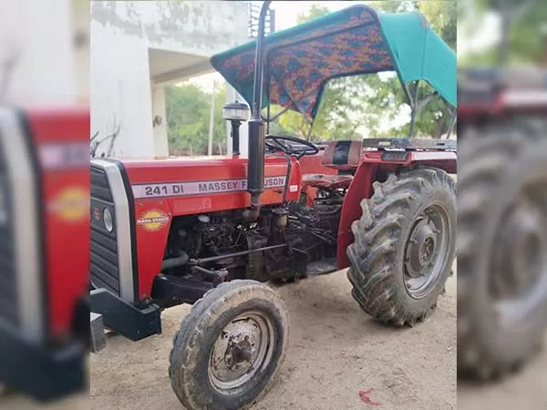 Massey Ferguson 241 DI MAHA SHAKTI