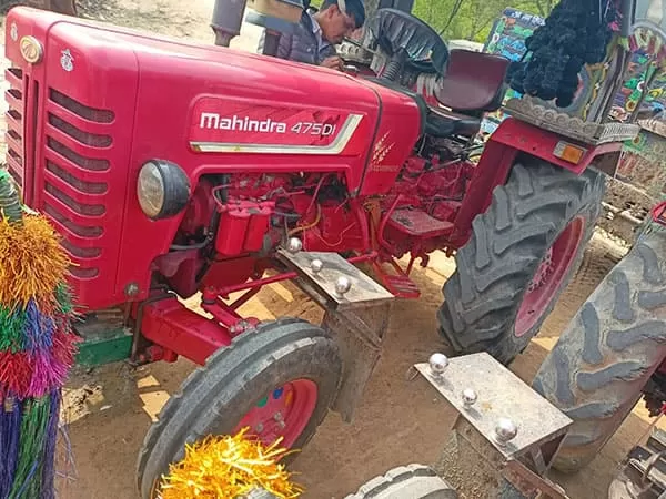 Mahindra 475 DI