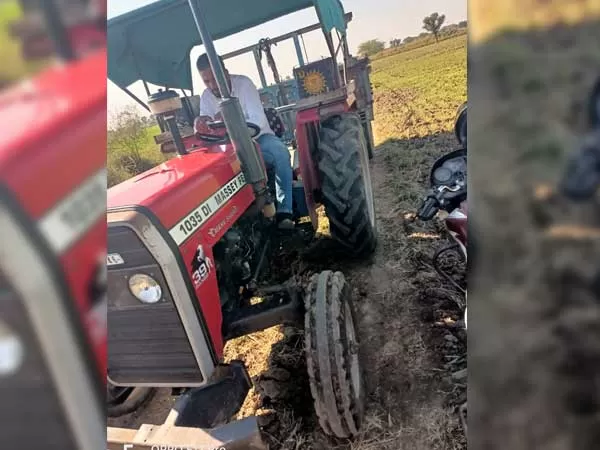 Tafe (Massey) Massey Ferguson 1035 DI MAHA SHAKTI