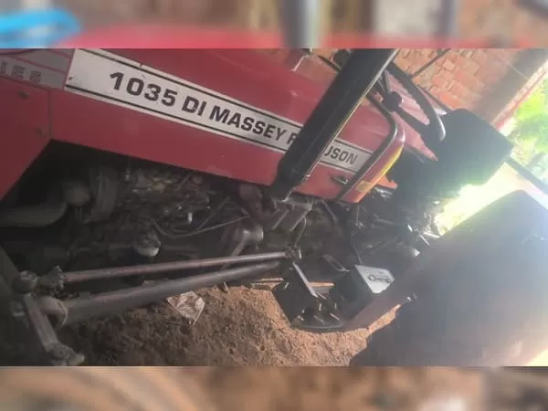Tafe (Massey) Massey Ferguson 1035 DI