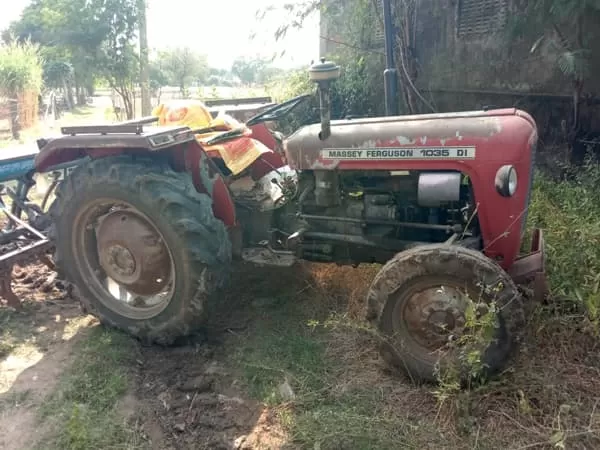 Tafe (Massey) Massey Ferguson 1035 DI