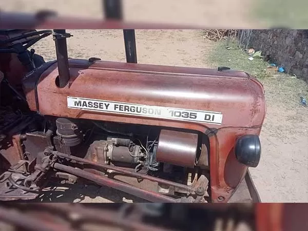 Tafe (Massey) Massey Ferguson 1035 DI