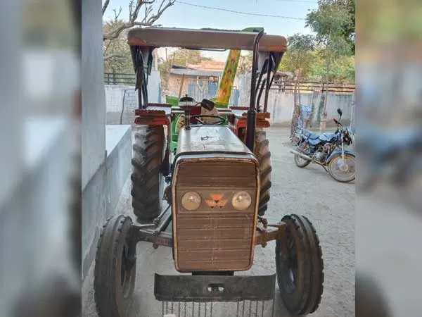 Tafe (Massey) Massey Ferguson 1035 DI