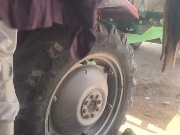 Tafe (Massey) Massey Ferguson 1035 DI