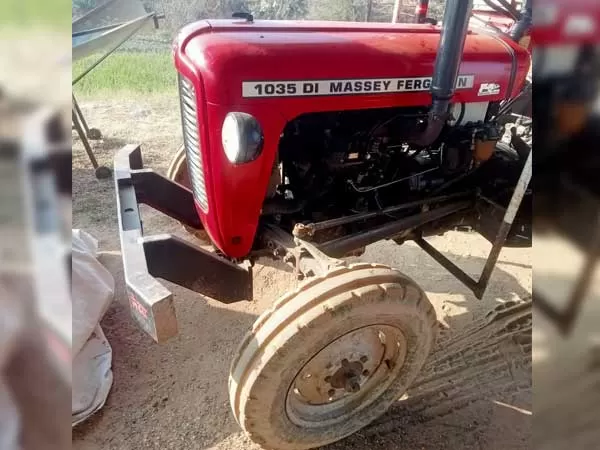 Tafe (Massey) Massey Ferguson 1035 DI