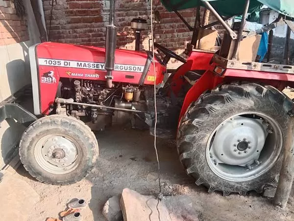Massey Ferguson 1035 DI MAHA SHAKTI