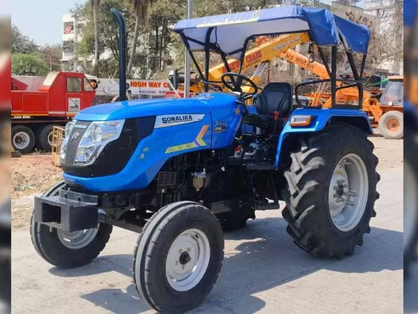 Sonalika Sonalika Tiger 50
