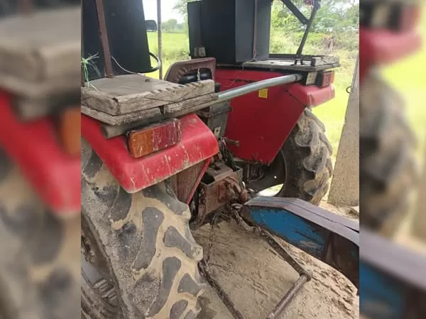 Tafe (Massey) Massey Ferguson 1035 DI