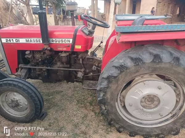 Tafe (Massey) Massey Ferguson 241 DI