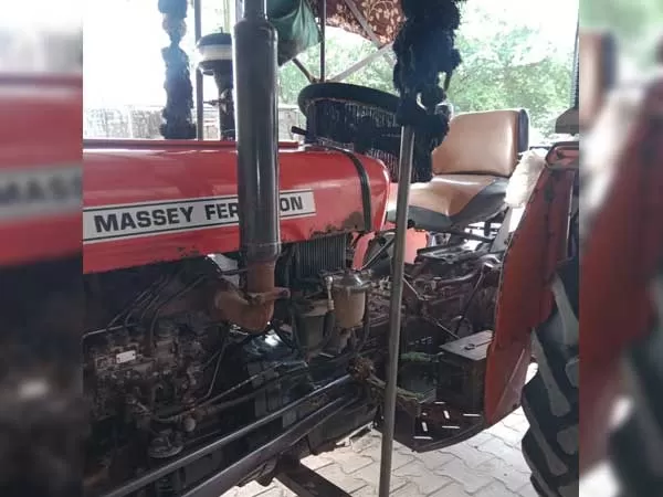 Tafe (Massey) Massey Ferguson 1035 DI