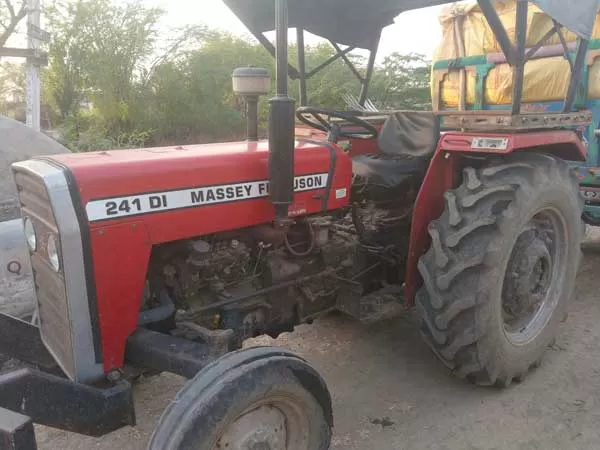 Massey Ferguson 244 DI