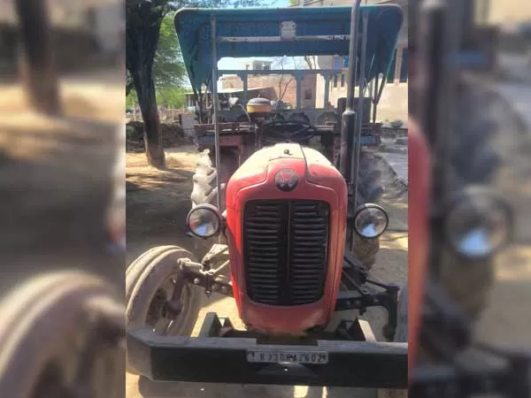 Tafe (Massey) Massey Ferguson 1035 DI