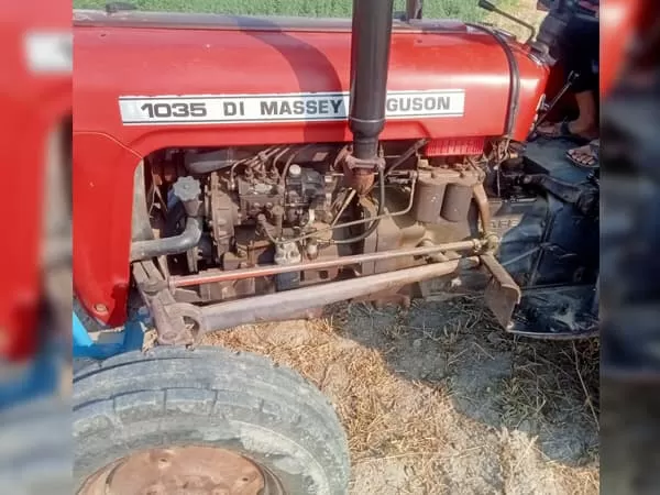 Tafe (Massey) Massey Ferguson 1035 DI