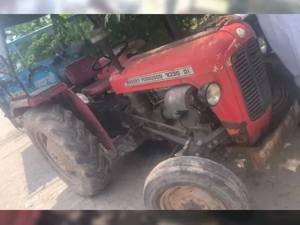 Tafe (Massey) Massey Ferguson 1035 DI
