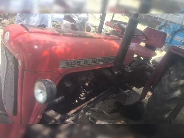 Tafe (Massey) Massey Ferguson 1035 DI