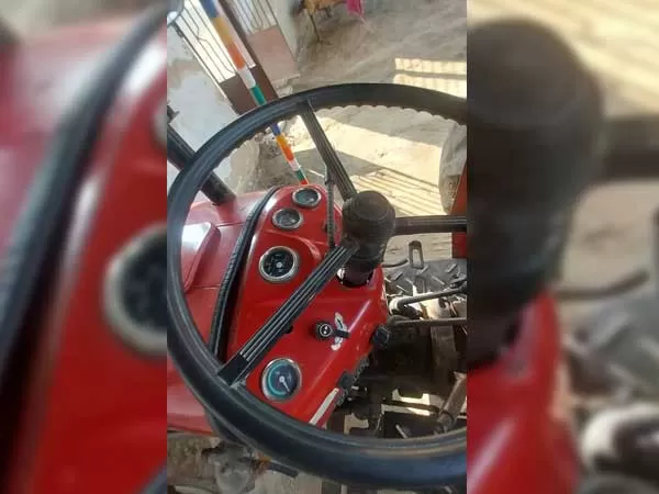 Tafe (Massey) Massey Ferguson 1035 DI