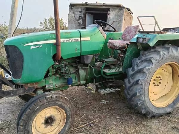 John Deere John Deere 5036 C