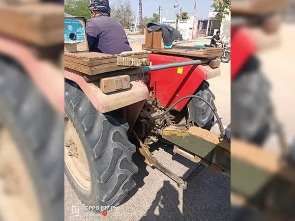 Tafe (Massey) Massey Ferguson 1035 DI