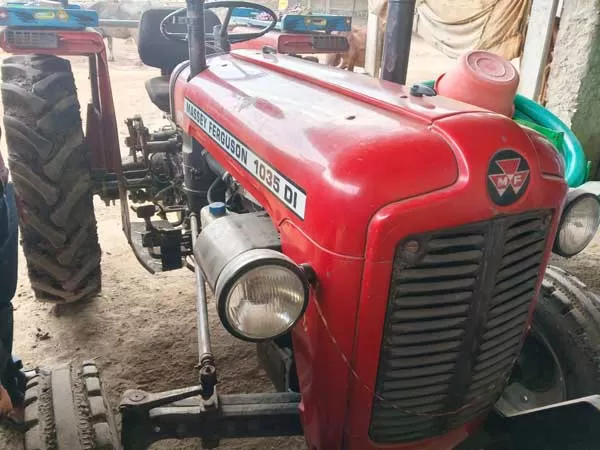 Tafe (Massey) Massey Ferguson 1035 DI