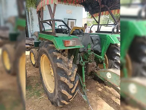 John Deere John Deere 5045 D