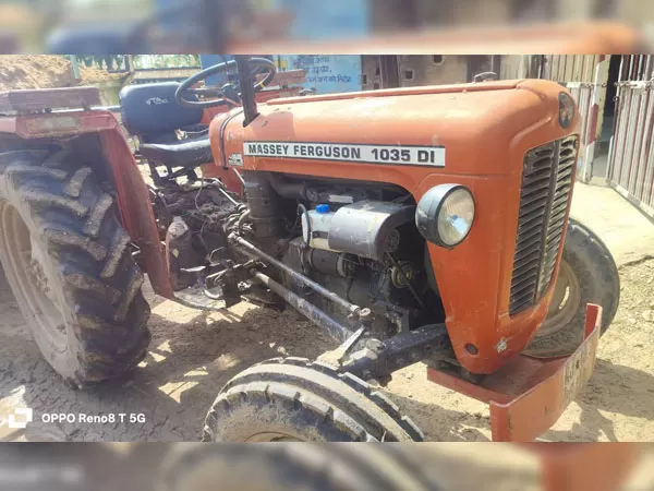 Tafe (Massey) Massey Ferguson 1035 DI