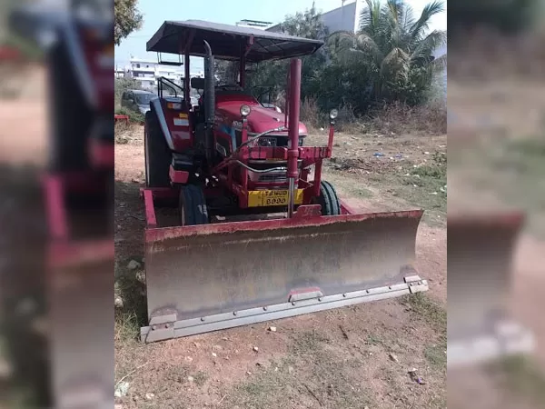 Mahindra Mahindra Arjun Novo 605 Di-ps