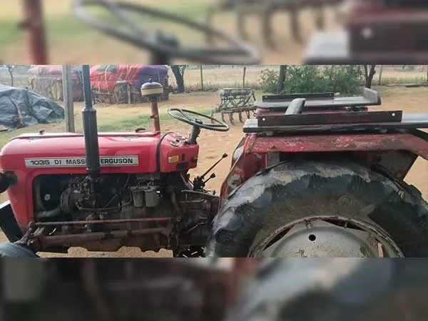 Massey Ferguson 1035 DI