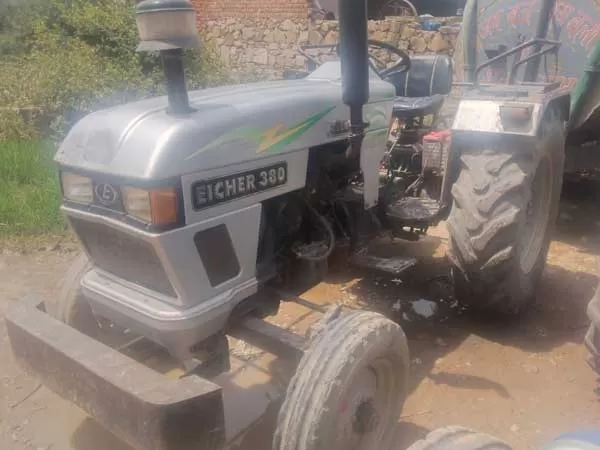 Eicher 380