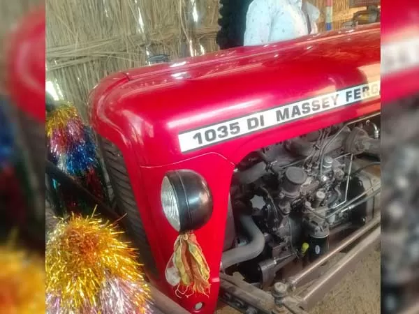 Tafe (Massey) Massey Ferguson 1035 DI