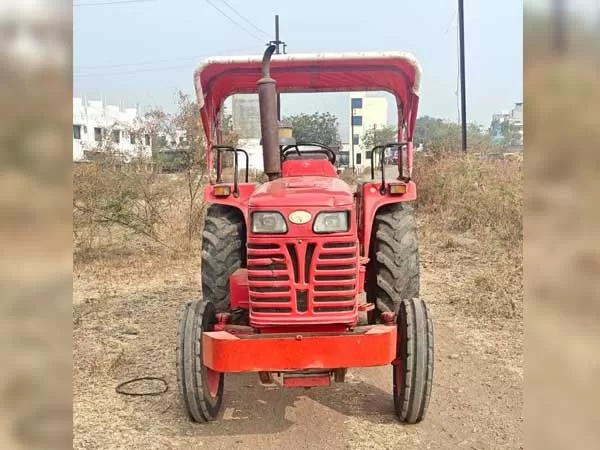 Mahindra Mahindra 575 DI