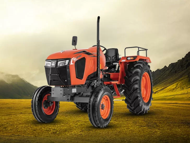 Kubota MU4502 tractor