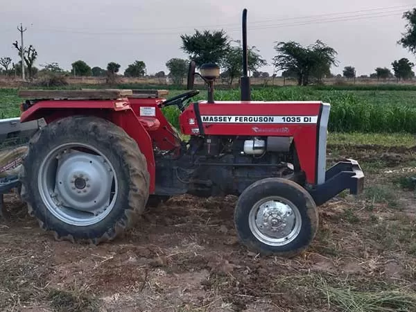 Massey Ferguson 1035 DI MAHA SHAKTI