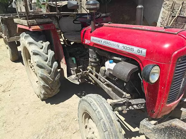 Massey Ferguson 1035 DI