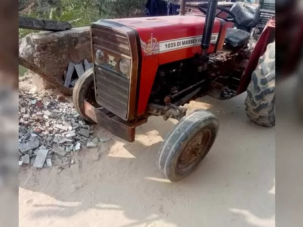 Massey Ferguson 1035 DI